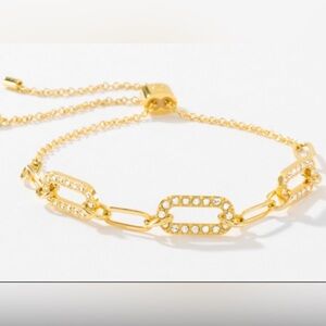 Touchstone Crystal
Fascinate Bracelet